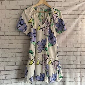 A New‎ Day White Floral Mini Dress